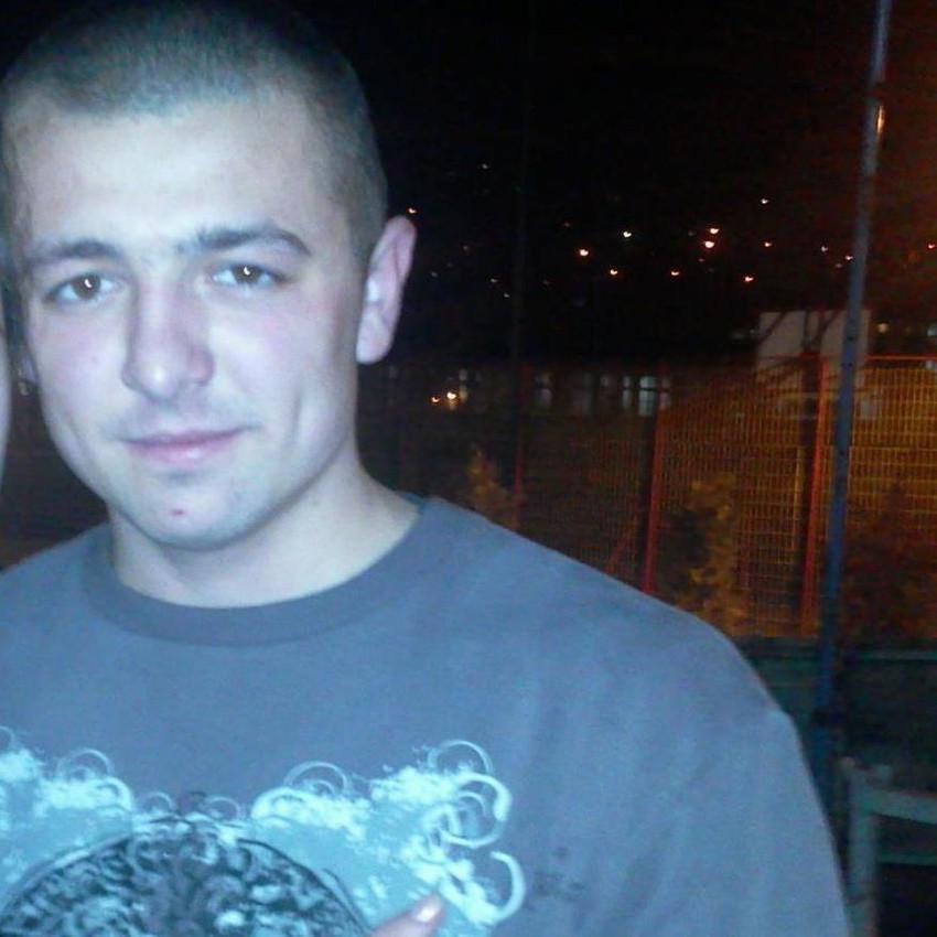 Brani se ćutanjem: Aleksandar Andrić