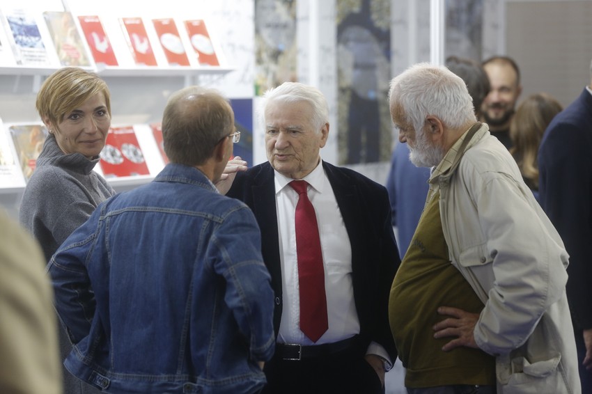 Dragoljub Mićunović