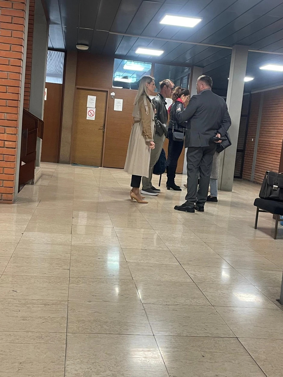 Suđenje ginekologu iz Sremske Mitrovice zbog optužbi za akušersko nasilje