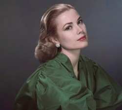 Grace Kelly, księżniczka na ziarnku grochu [ARCHIWALNE ZDJĘCIA]
