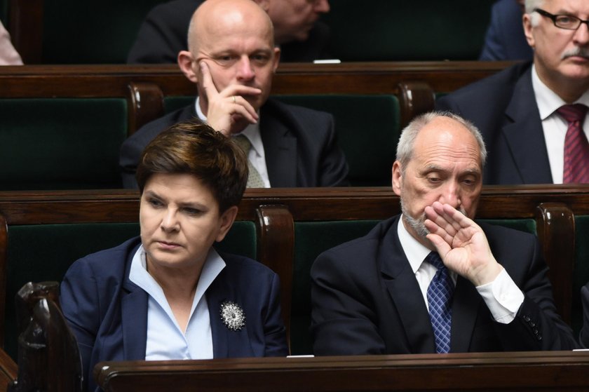 Beata Szydło i Antoni Macierewicz