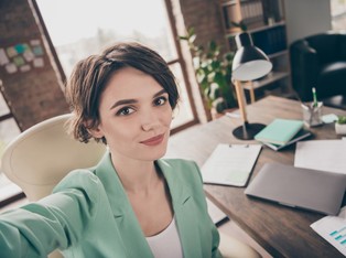 Ile mogą zarobić influencerzy? Na kampanii marketingowej nawet setki tysięcy złotych