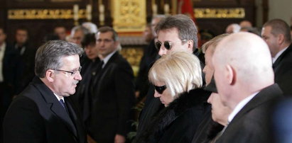 Politycy w żałobie. Zdjęcia z pogrzebu Marka Rosiaka