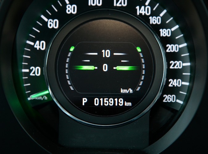 Oto najnowszy Saab 9-5 chwycił kierowców za serce. Tak, tak Polacy zamiast niemieckich gablot wybierają najnowszą limuzynę szwedzkiej marki. Wirus turbo z dnia na dzień atakuje nowe organizmy!