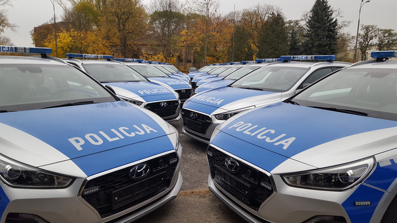 Nowe radiowozy dla policji