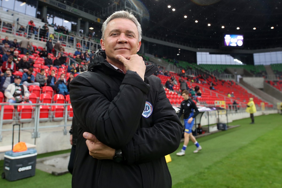 Mirosław Smyła nowym trenerem piłkarzy Korony Kielce