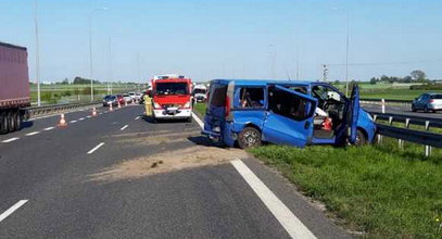 Dwoje dzieci w samochodzie, a kompletnie pijana matka urządziła sobie szalony rajd! Doszło do wypadku