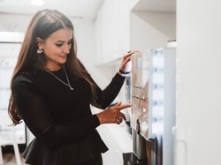 Koniec z obmacywaniem automatów do kawy. Szykuje się rewolucja w zamawianiu ukochanej małej czarnej