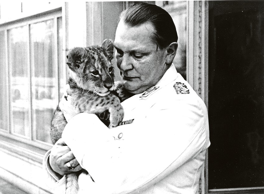 Nacisti i životinje