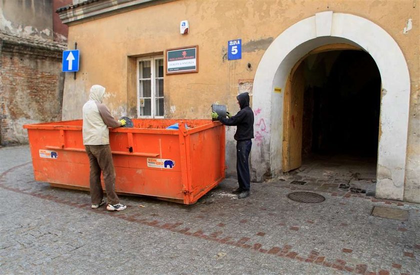 Trup w walizce leżał w piwnicy!