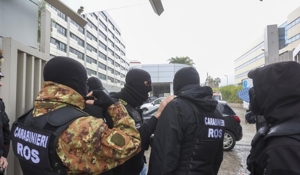 Sicilija, policija, Italija, karabinjeri