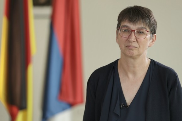 "POTREBNA VEĆA DINAMIKA" Ambasadorka Nemačke: Srbija ima ogroman potencijal u vezi sa evrointegracijama
