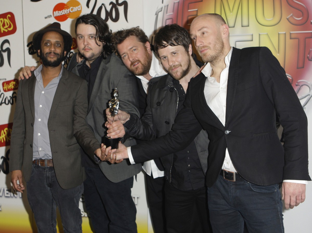 Elbow nie tracą czasu