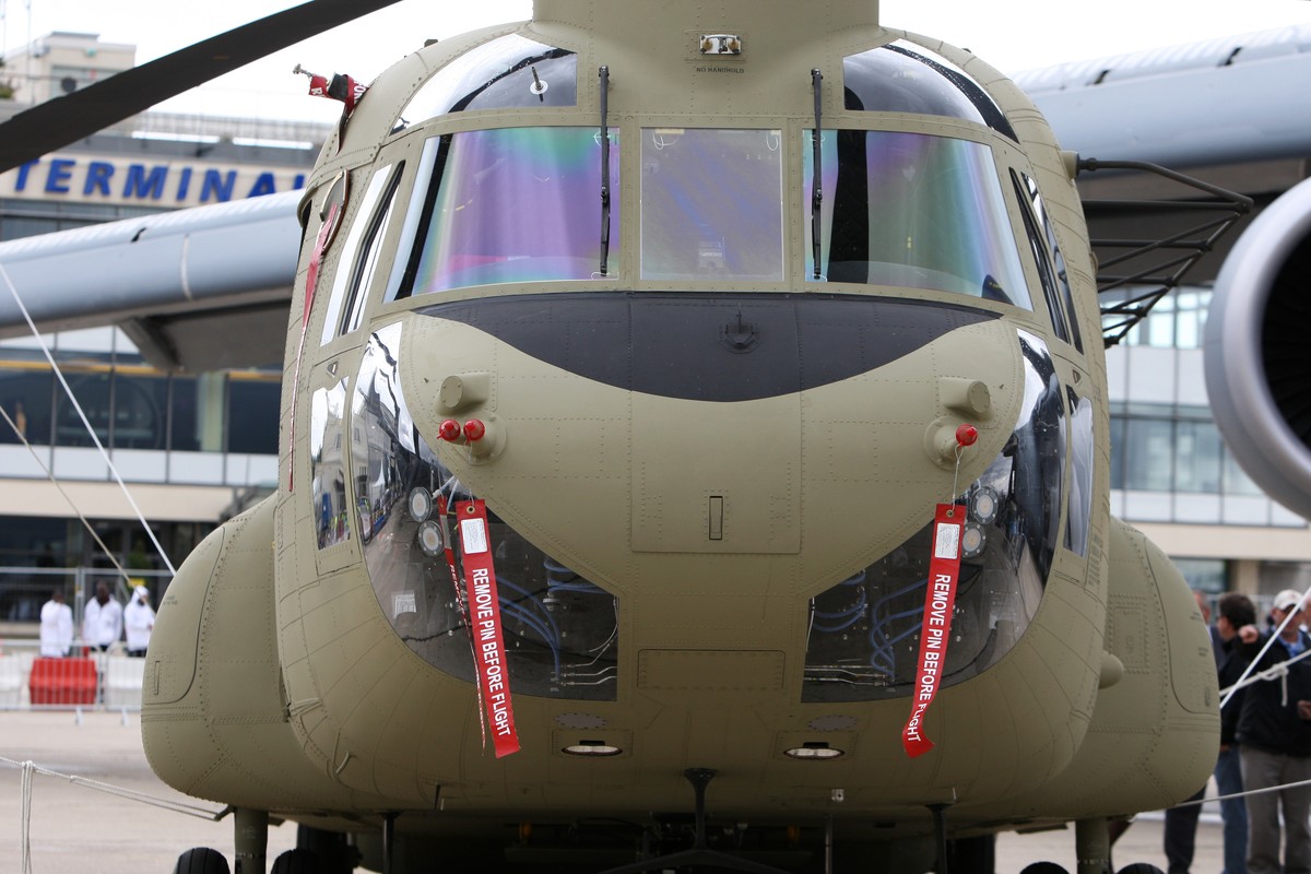 Wojskowy helikopter Chinook