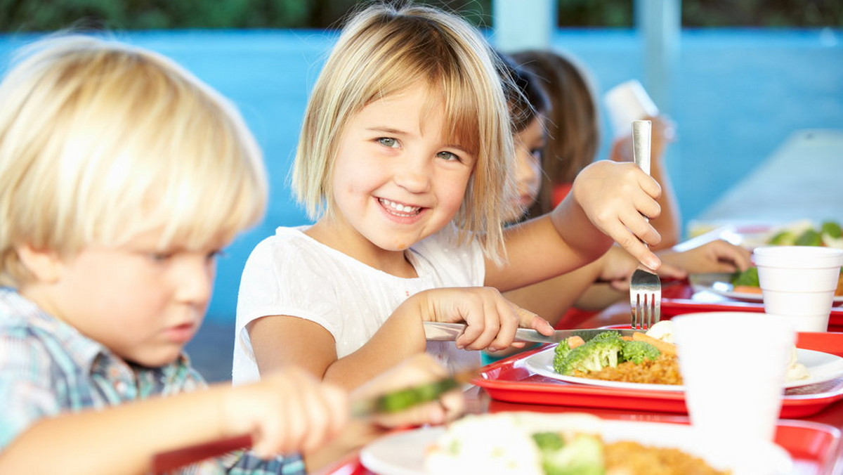 Jak Odżywiają Się Dzieci W Szkołach Rodzina 3896