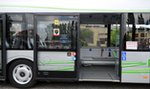 Kierowca autobusu przytrzasnął wózek z niemowlakiem!