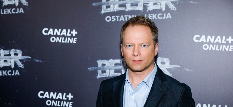 Maciej Stuhr pochwalił się nagrodą Miasta Stołecznego Warszawy i... mistrzowsko odpowiedział hejterce