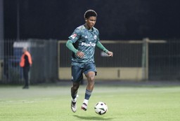 legia warszawa w 1/8 finału młodzieżowej ligi mistrzów. wielki sukces piłkarzy z łazienkowskiej