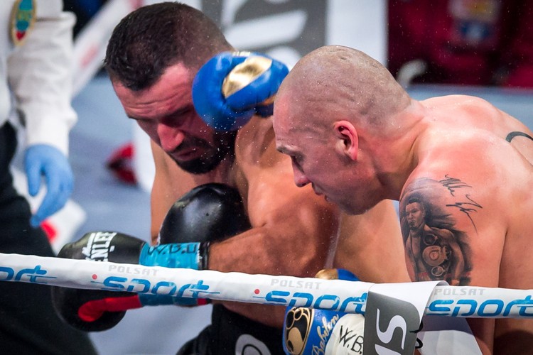 Głowacki pokonał Seferi'ego i zdobył pas WBO