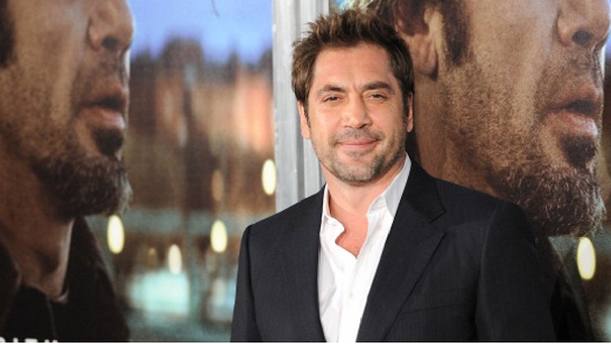 Javier Bardem pojawił się na okładce magazynu "GQ", w związku z promocją filmu "Skyfall". W rozmowie z miesięcznikiem aktor po raz kolejny odniósł się także do religii katolickiej.