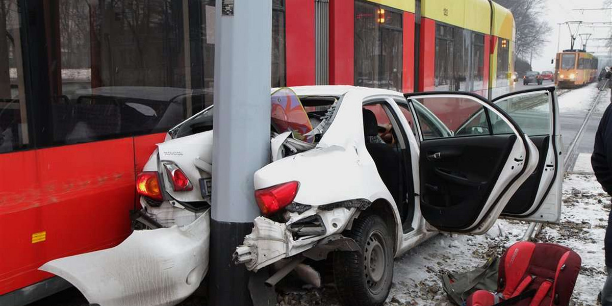 Znowu wypadek za Zgierskiej