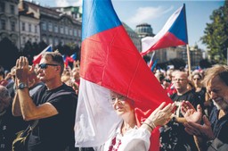 Cała Europa dopłaca do prądu. Jak ograniczyć negatywne skutki wzrostu cen energii?