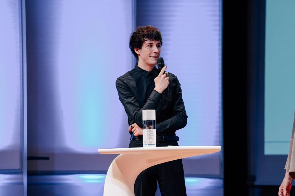 „Posao nastavnika je veoma poštovan u Nemačkoj, malo problema možda ima s roditeljima, ali društvo je svesno da mu nedostaje mnogo prosvetnih radnika i da nema luksuz da ih ne poštuje”, kaže Noa Dejanović | Foto: Deutscher Hochschulverband/Be.A.Star-Productions