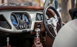 Morgan w cenie Passata. Urząd skarbowy sprzedaje białego kruka motoryzacji