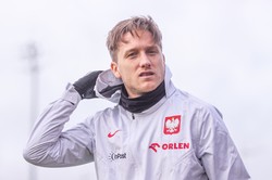 Zieliński ma anginę, Bochniewicz rwę kulszową, a wyniki Świderskiego są w normie