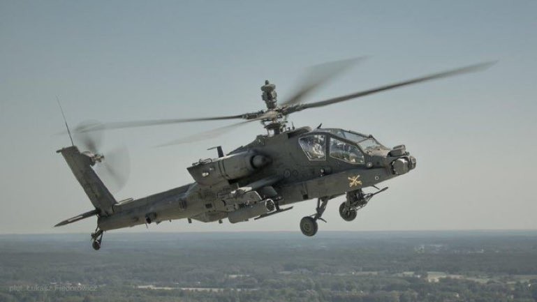 Śmigłowiec uderzeniowy AH-64E Apache