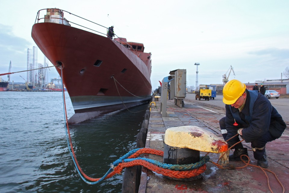 GDYNIA STOCZNIA MARYNARKI WOJENNEJ ORP ŚLĄZAK WODOWANIE (Wodowanie ORP Ślązak)