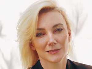 Borbély Alexandra csodaszép a GLAMOUR Book címlapján, és amit elmesélt, az mindenkinek nagy segítség