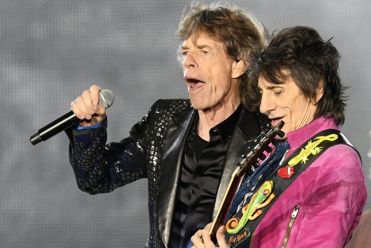 Mick Jagger oraz Ron Wood podczas koncertu The Rolling Stones w Zurychu, 20.09.2017