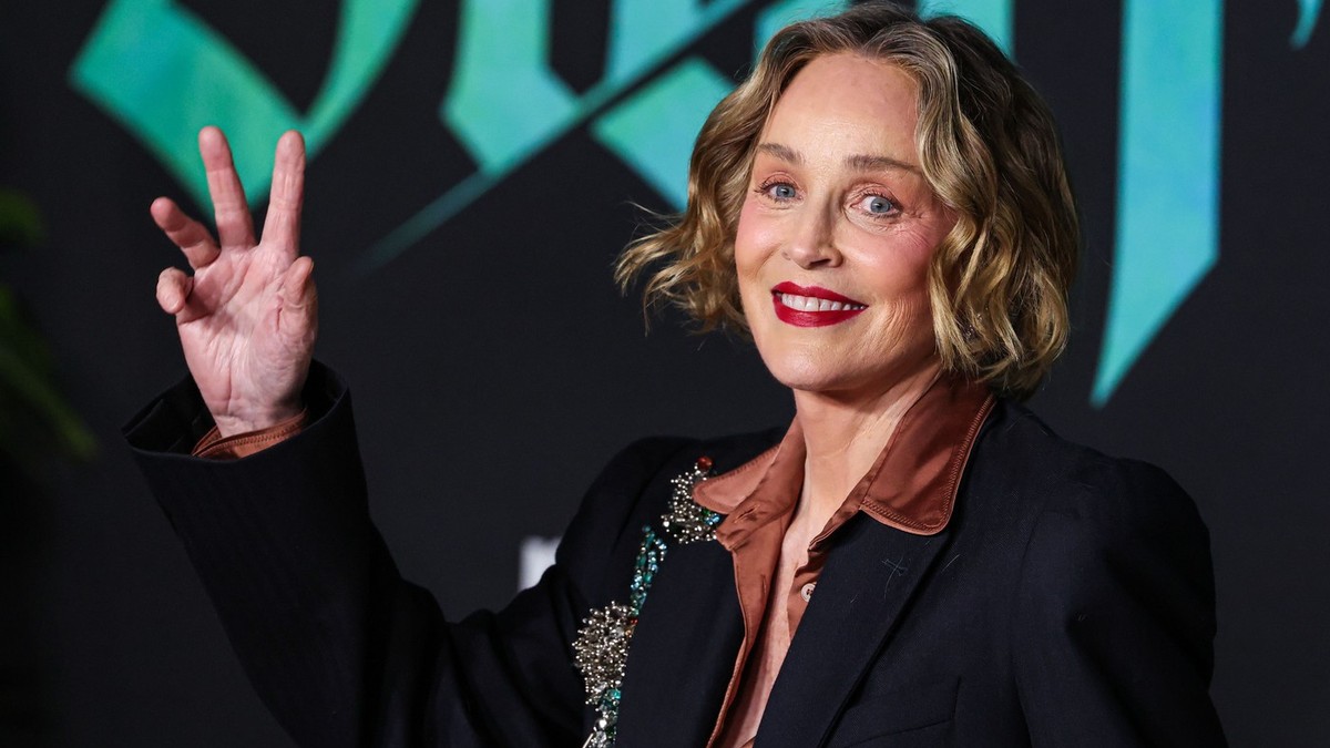 Šeron Stoun je član Mense sa IQ-om od 154.