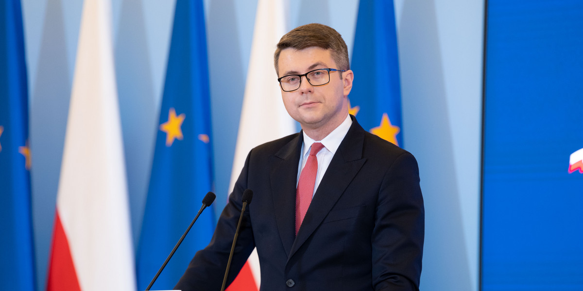 Rzecznik prasowy rządu Piotr Müller ujawnił, co dalej z projektem ustawy przedłużającej wakacje kredytowe na 2024 r. 