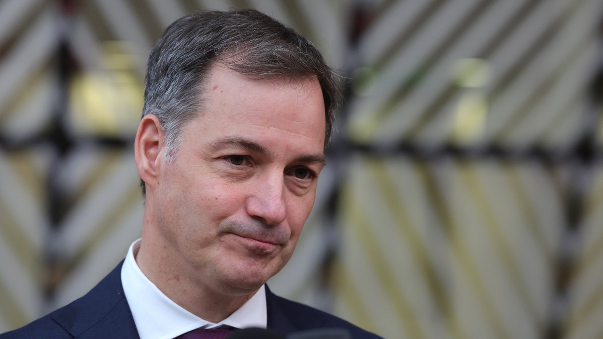 A belga miniszterelnök a választási vereség után bejelentette lemondását