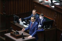 Morawiecki w Sejmie: Jaka jest odpowiedź UE na koronawirusa? Na razie jest odpowiedź państw narodowych