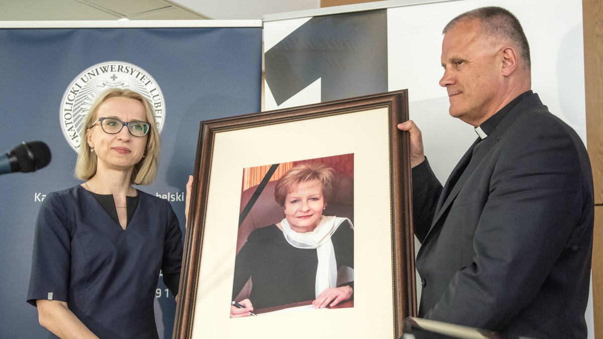 Jednej z auli Katolickiego Uniwersytetu Lubelskiego nadano imię Zyty Gilowskiej, byłej wicepremier zmarłej w 2016 r. Prof. Zyta Gilowska, specjalistka w dziedzinie finansów publicznych, wykładała na KUL przez przeszło 30 lat.