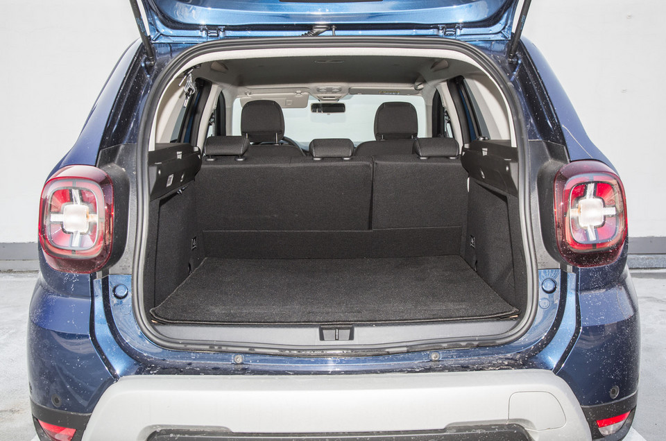 Dacia Duster kontra Mitsubishi ASX który SUV za 80 tys