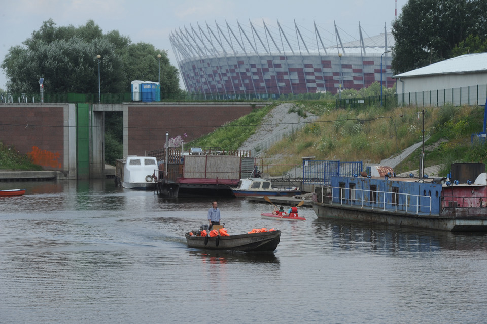 WARSZAWA PORT CZERNIAKOWSKI MODERNIZACJA