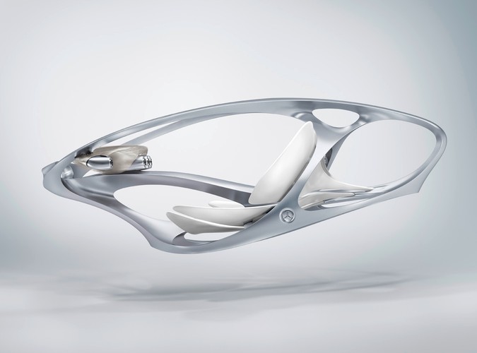 Rzeźba o nazwie Mercedes-Benz Aesthetics No. 2 to idea, która przybrała widzialny kształt.