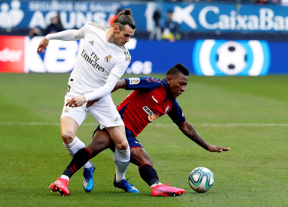 Pervis Estupinan i Gareth Bale