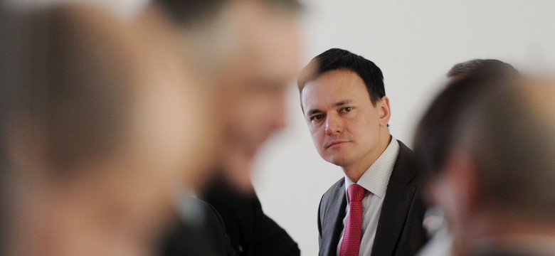 Komorowski miał zostać generałem. MSW się wycofuje