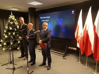 Jamie Heywood, Marek Zagórski i Andrzej Adamczyk