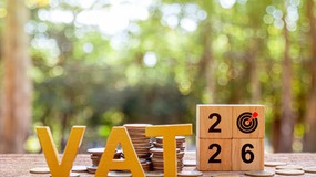 Którzy podatnicy odzyskają zwolnienie z VAT w 2026 r.?