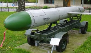 "NYT": Zachodnie sankcje nie zaszkodziły Rosji. Agresor produkuje więcej rakiet niż przed inwazją na Ukrainę