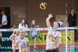 Gładka porażka siatkarek z Dąbrowy Górniczej w Lidze Mistrzyń