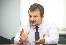 Prezes UOKiK: Spróbujemy nakłonić banki, by dogadały się z frankowiczami