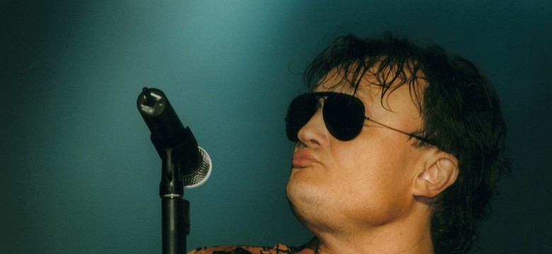 Muzyczny QUIZ z lat 90. "Orła cień" i "Kolorowe sny" znali wszyscy. Zanucisz z nami?