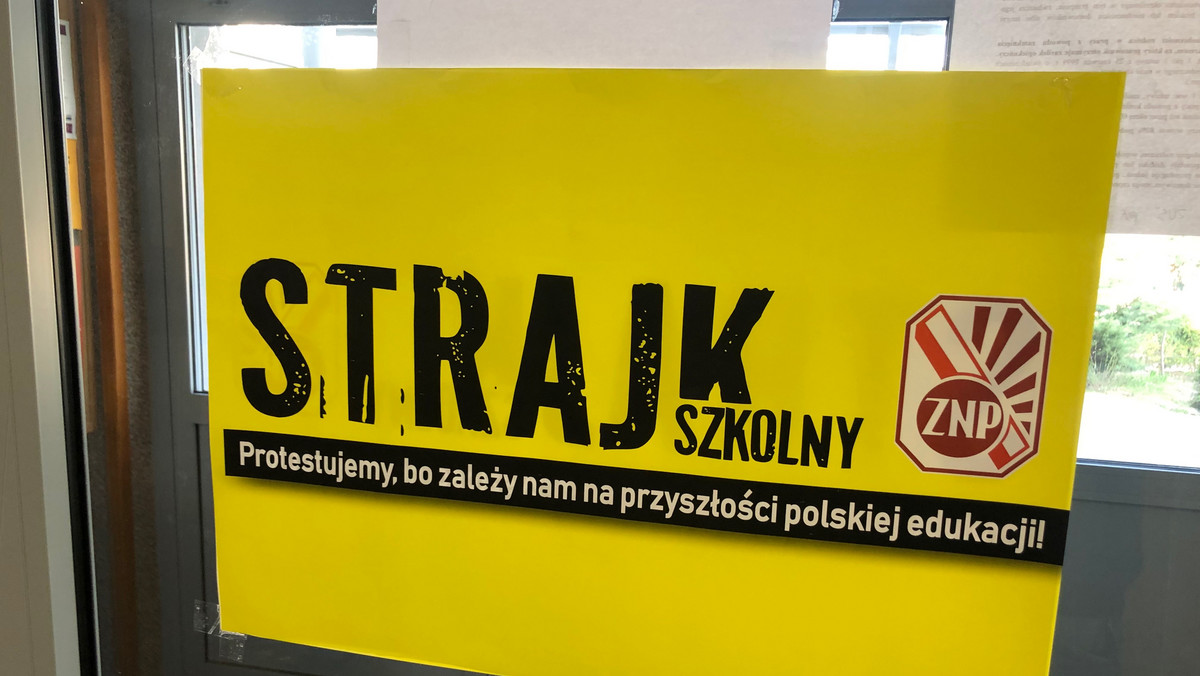 Strajk nauczycieli. Rozmowa z nauczycielem, który jest radnym PiS we Wrocławiu